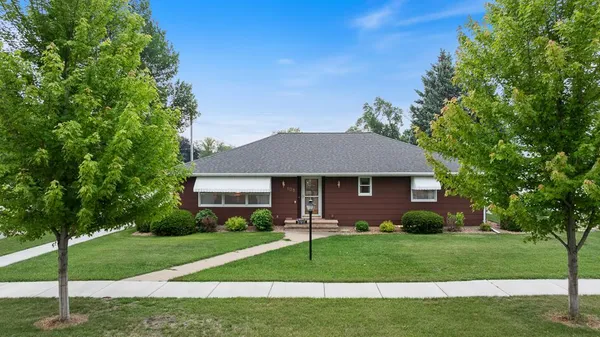 $250,000 | 109 Pine Avenue North, Canby, MN 56220