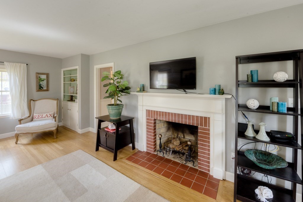 8 Crestwood Road Paxton, MA 01612 - Photo 14 of 41 Gallery Image 14