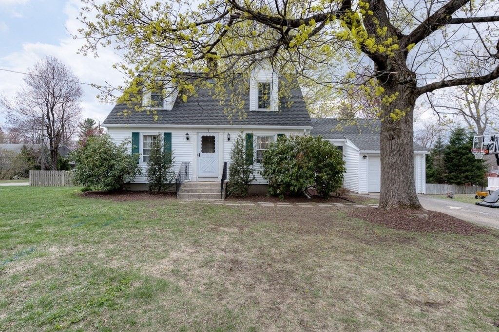 8 Crestwood Road Paxton, MA 01612 - Photo 2 of 41 Gallery Image 2