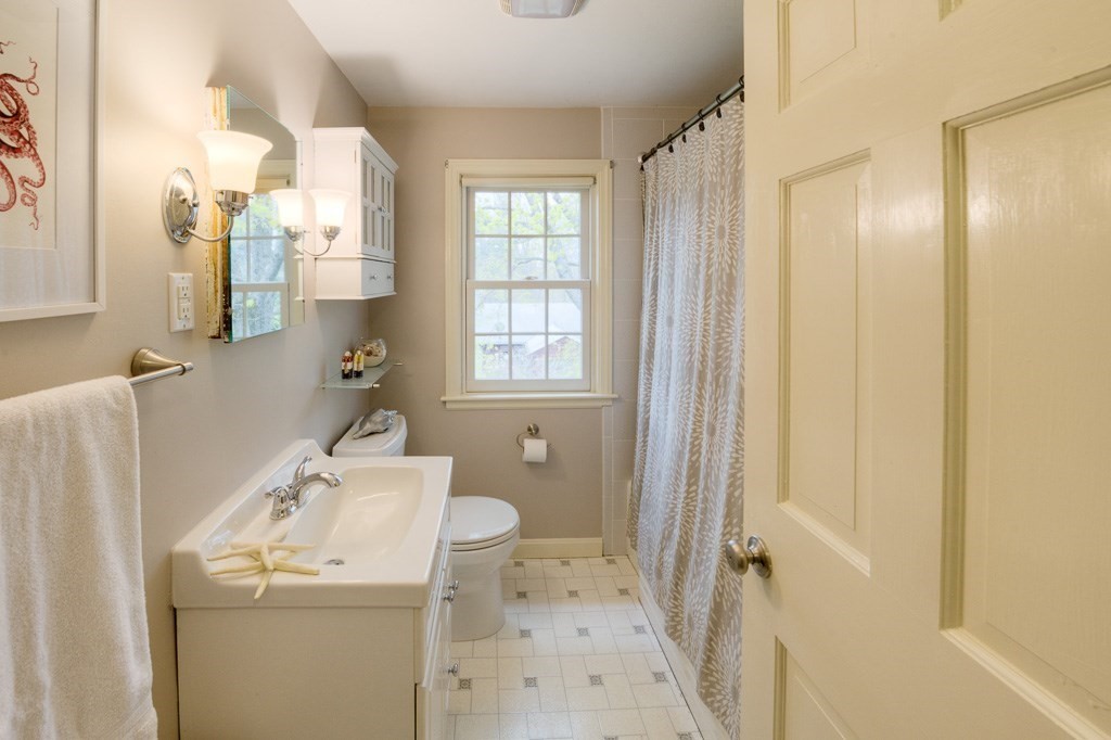 8 Crestwood Road Paxton, MA 01612 - Photo 41 of 41 Gallery Image 41