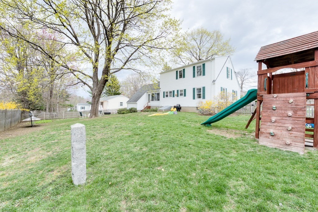 8 Crestwood Road Paxton, MA 01612 - Photo 10 of 41 Gallery Image 10