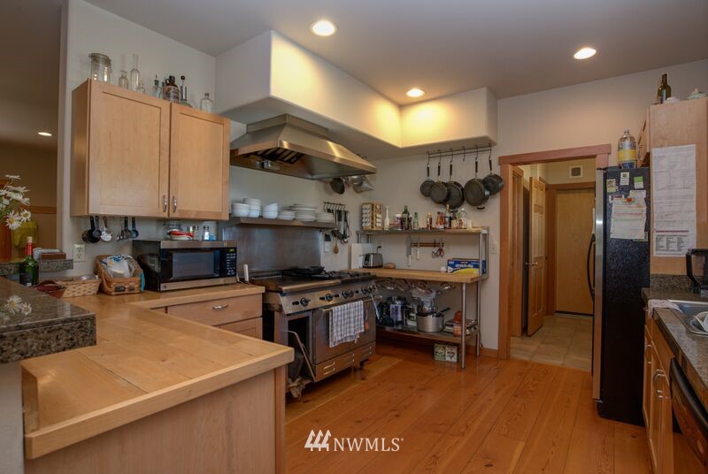 3688 East Smith Road Bellingham, WA 98226 - Photo 6 of 15