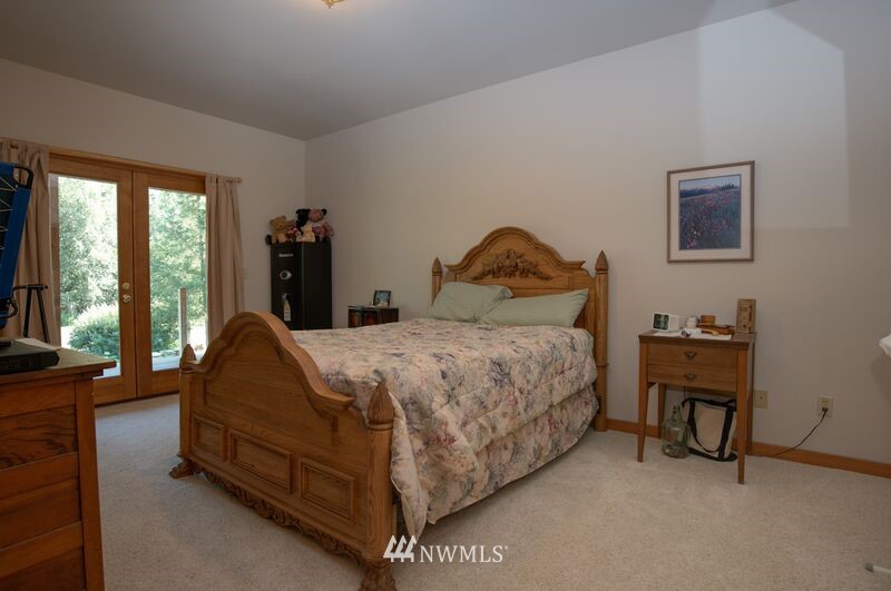 3688 East Smith Road Bellingham, WA 98226 - Photo 7 of 15
