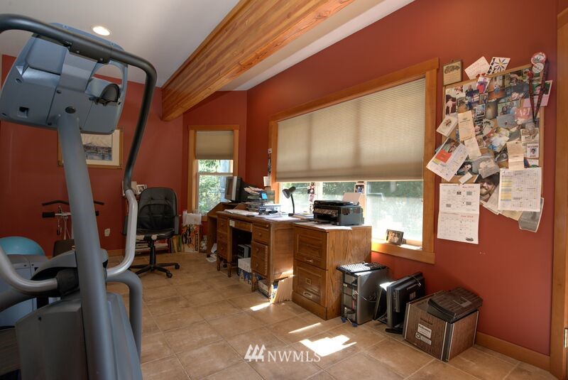 3688 East Smith Road Bellingham, WA 98226 - Photo 10 of 15
