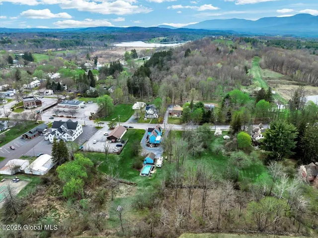 $479,000 | 4916 Highway 81, Greenville, NY 12083