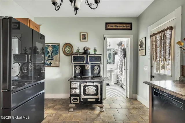 $479,000 | 4916 Highway 81, Greenville, NY 12083