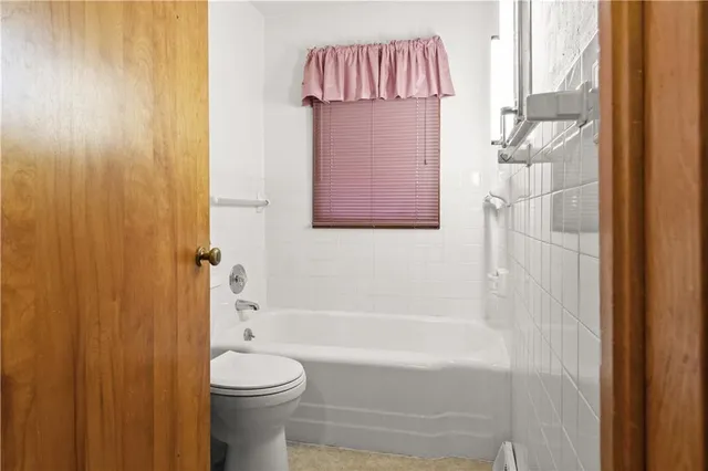 $415,000 | 146 Southeast 180th Road, Warrensburg, MO 64093