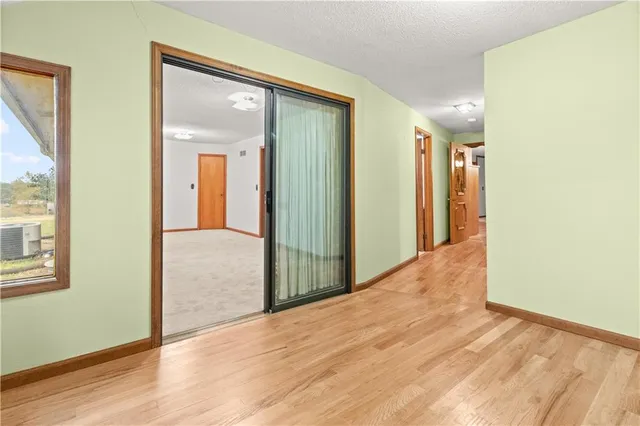 $415,000 | 146 Southeast 180th Road, Warrensburg, MO 64093