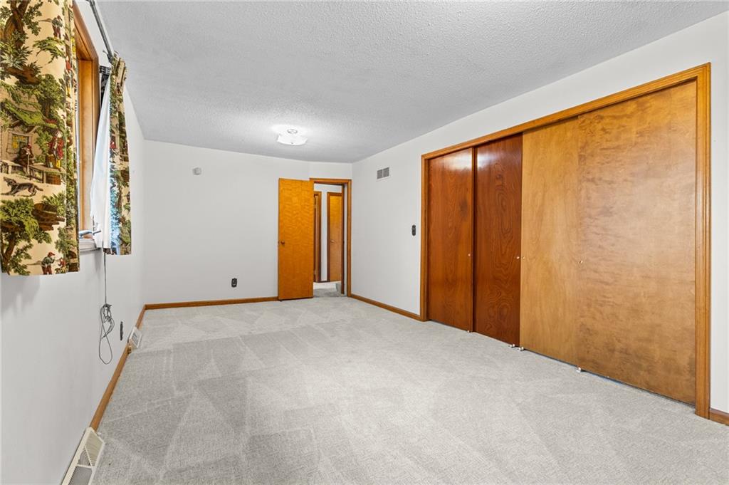 146 Southeast 180th Road Warrensburg, MO 64093 - Photo 24 of 47