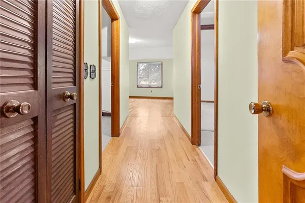 $415,000 | 146 Southeast 180th Road, Warrensburg, MO 64093