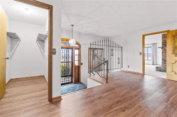 $415,000 | 146 Southeast 180th Road, Warrensburg, MO 64093