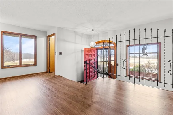 $415,000 | 146 Southeast 180th Road, Warrensburg, MO 64093