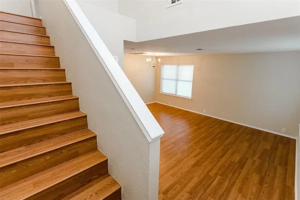 $2,600 | 1308 Dundee Drive, Arlington, TX 76002