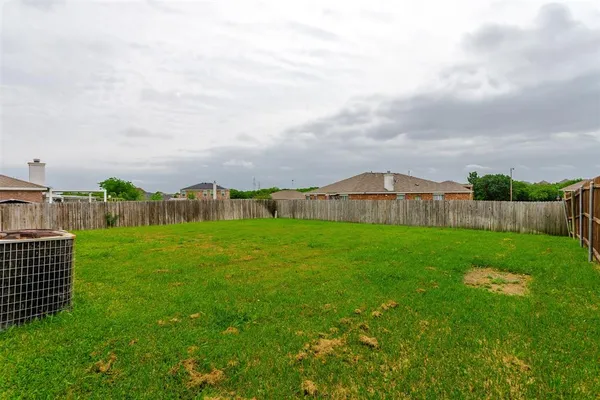 $2,600 | 1308 Dundee Drive, Arlington, TX 76002