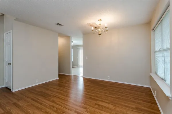 $2,600 | 1308 Dundee Drive, Arlington, TX 76002