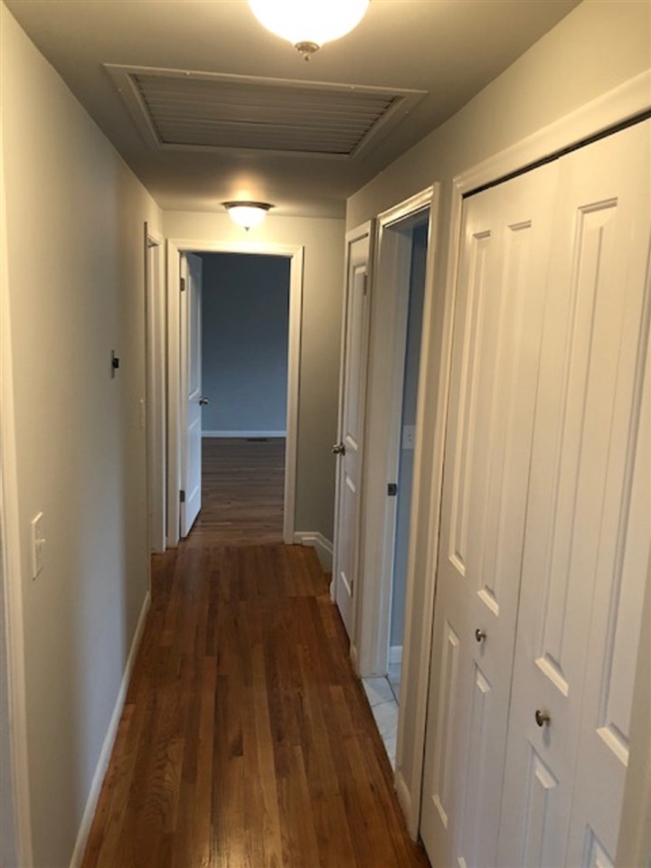 808 Baylor Road Rochester, MI 48309 - Photo 22 of 43 50010162-21.JPG