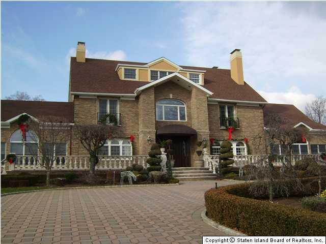 300 Benedict Road Staten Island, NY 10304 - Photo 3 of 5 Additional Photo