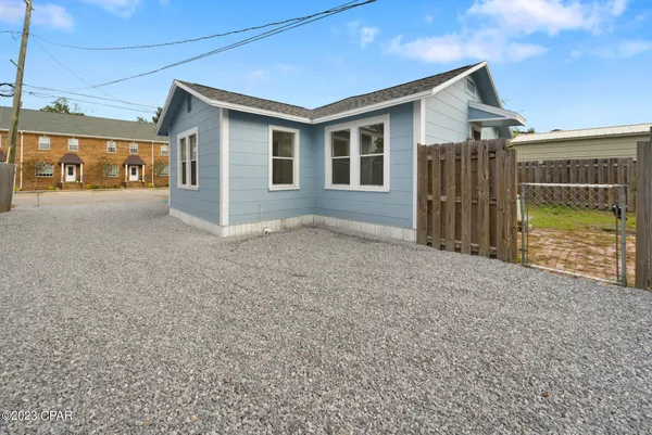 $1,700 | 206 East 2nd Court, Unit A, Panama City, FL 32401