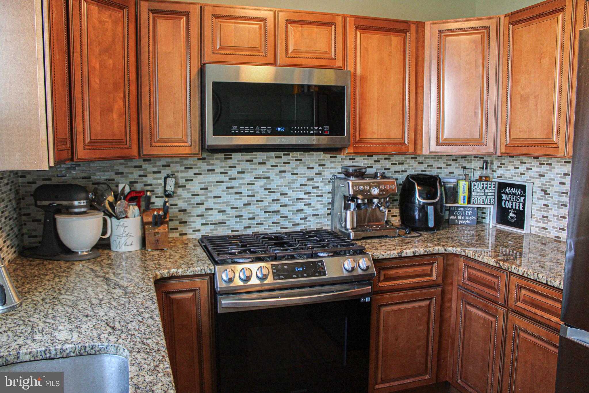 10818 Perrin Road Philadelphia, PA 19154 - Photo 10 of 28
