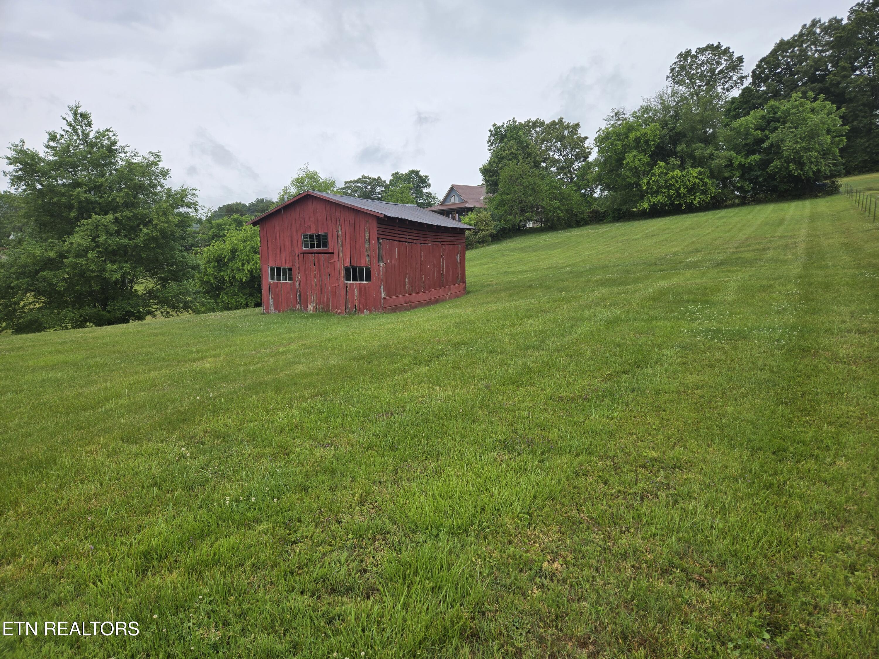 1111 Spout Springs Road Morristown, TN 37814 - Photo 7 of 8 7