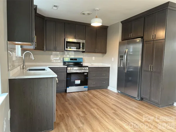 $2,475 | 804 Matheson Avenue, Charlotte, NC 28205