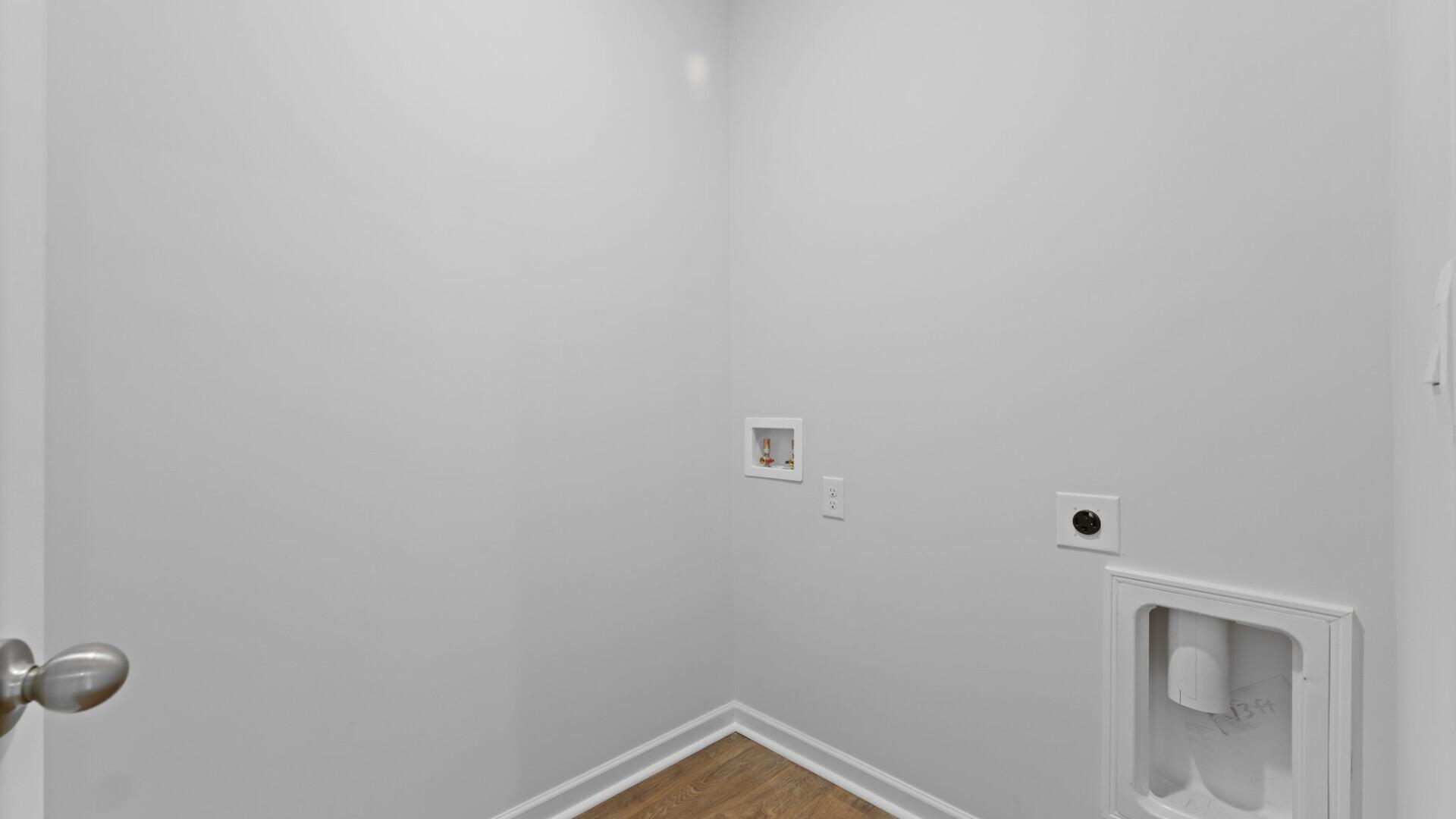 1804 Gordon Road Summerton, SC 29148 - Photo 20 of 33 31-web-or-mls-550A1642