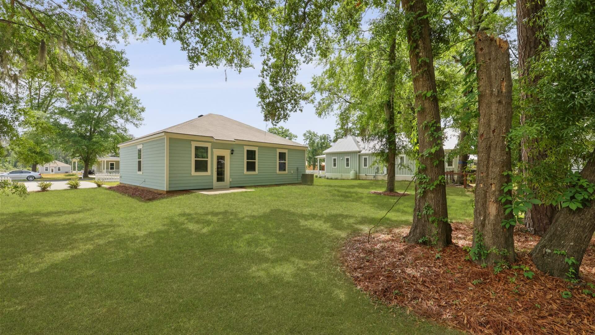 1804 Gordon Road Summerton, SC 29148 - Photo 26 of 33 38-web-or-mls-550A1672_V2