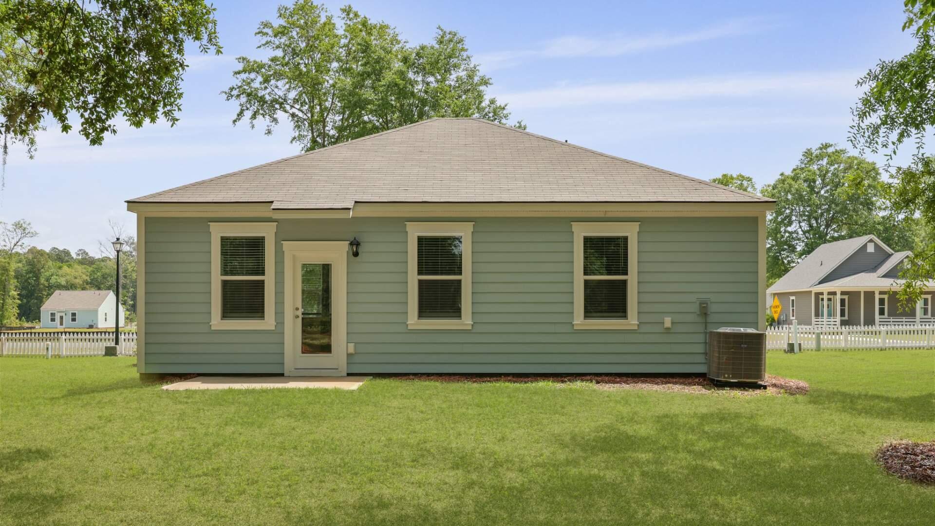 1804 Gordon Road Summerton, SC 29148 - Photo 29 of 33 44-web-or-mls-550A1686_V2