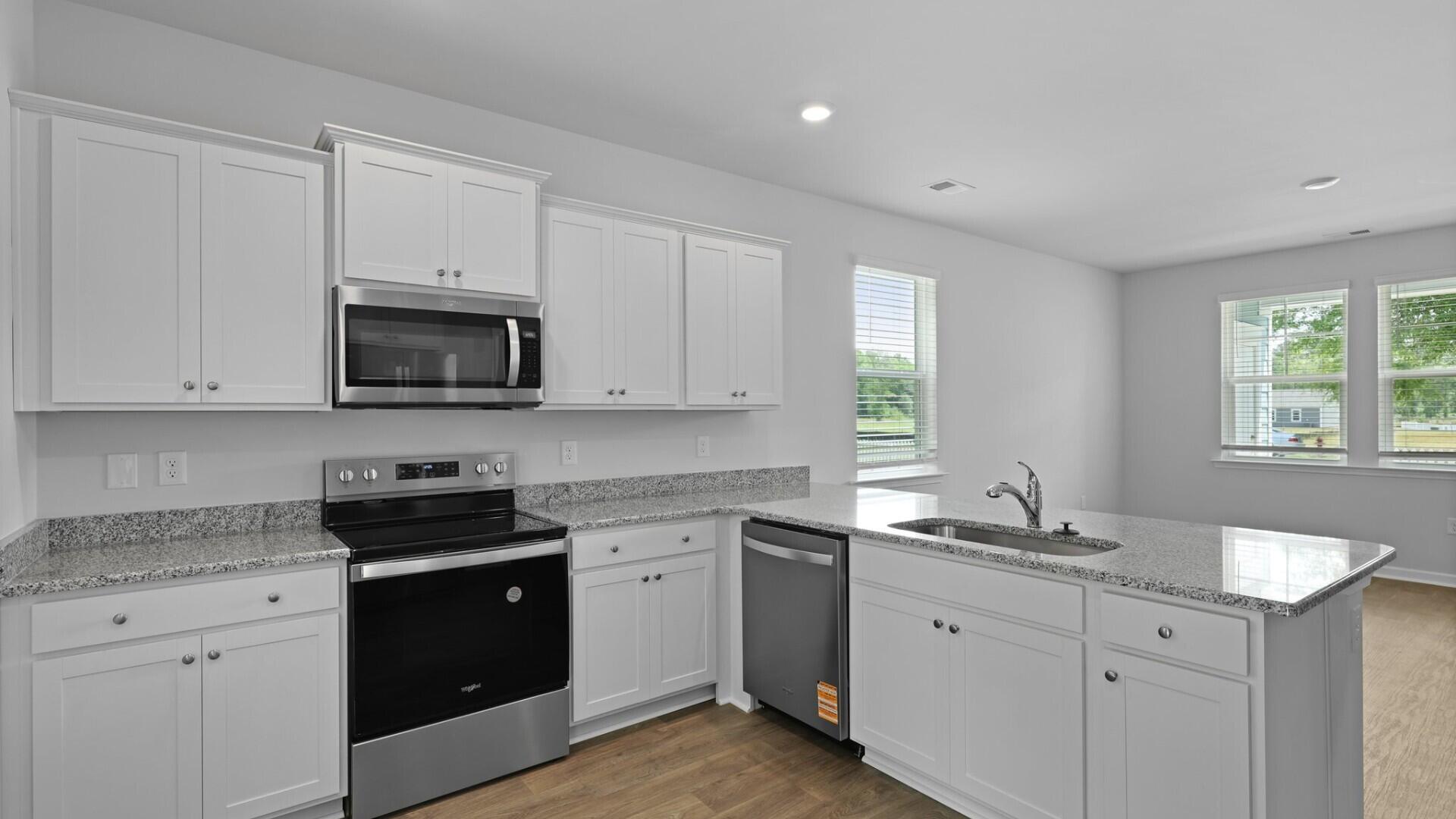 1804 Gordon Road Summerton, SC 29148 - Photo 6 of 33 26-web-or-mls-550A1617