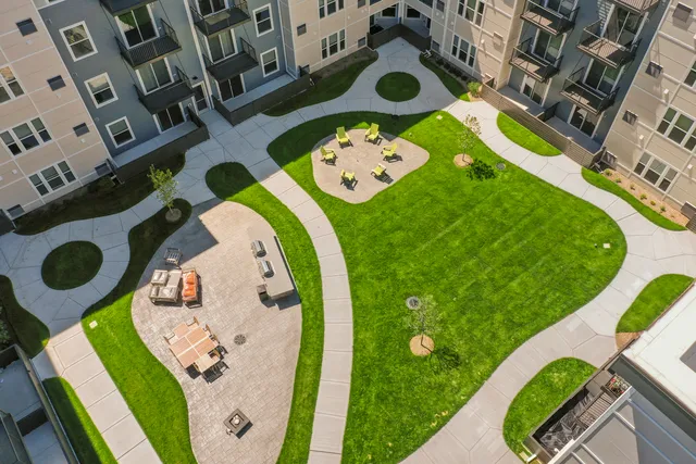 $4,460 | 28295 Torch Parkway, Warrenville, IL 60555