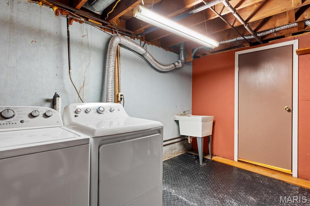 702 Mary Jane Street Lebanon, IL 62254 - Photo 29 of 37