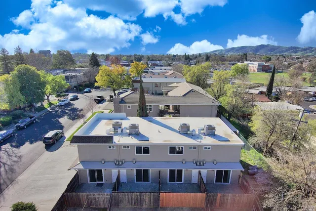 a picture of city view