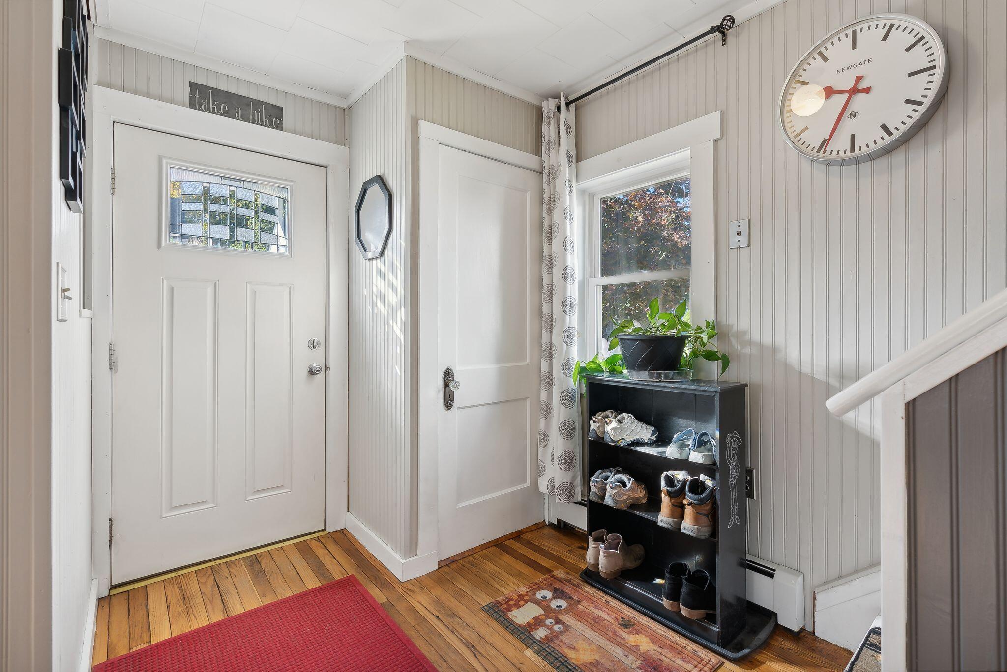 17 Andrews Road Bath, ME 04530 - Photo 2 of 42 Entry