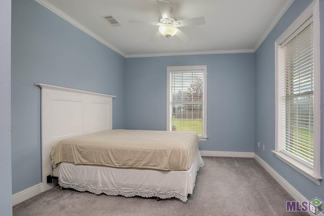 16208 Jay Road Prairieville, LA 70769 - Photo 10 of 12 Another Guest Bedroom