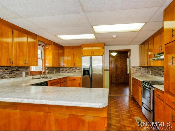 295 Luther Road Candler, NC 28715 - Photo 10 of 23 Gallery Image 10