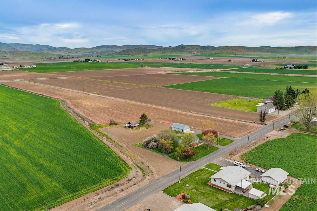 1112 Indianhead Road Weiser, ID 83672 - Photo 37 of 39 Gallery Image 37
