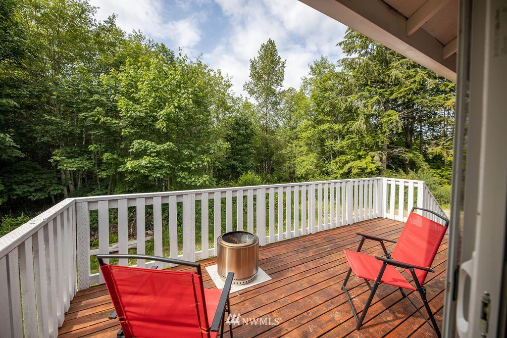 932 Mason Benson Road East Grapeview, WA 98546 - Photo 13 of 37 Gallery Image 13