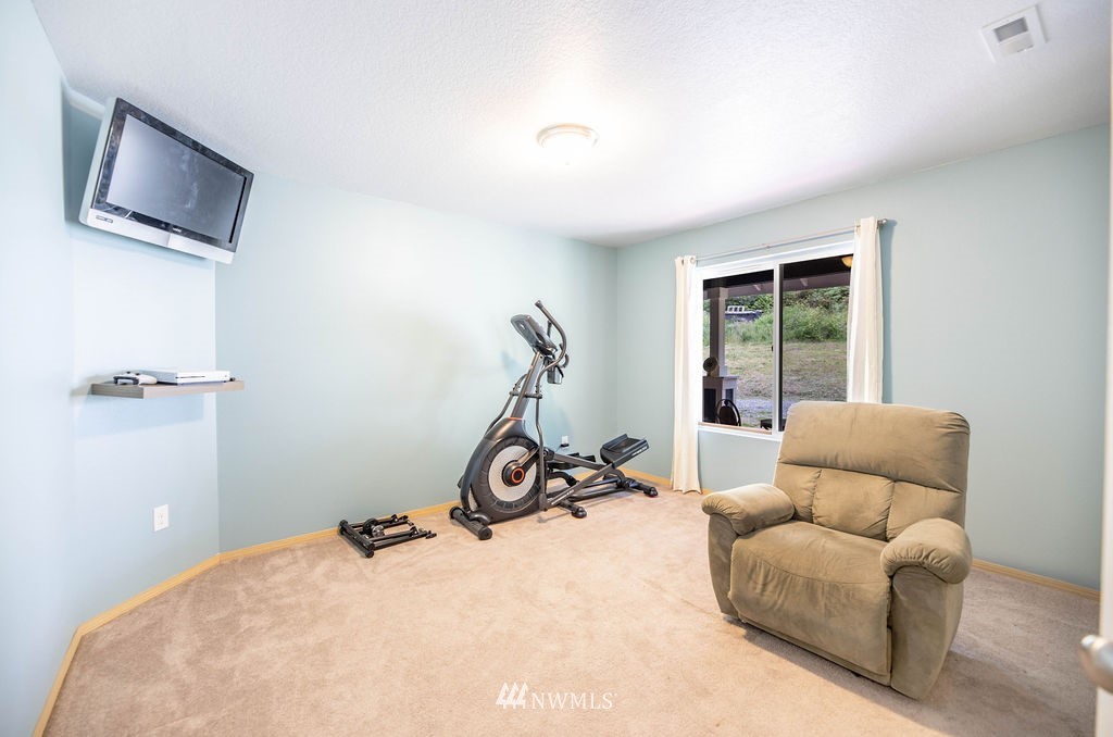 932 Mason Benson Road East Grapeview, WA 98546 - Photo 21 of 37 Gallery Image 21