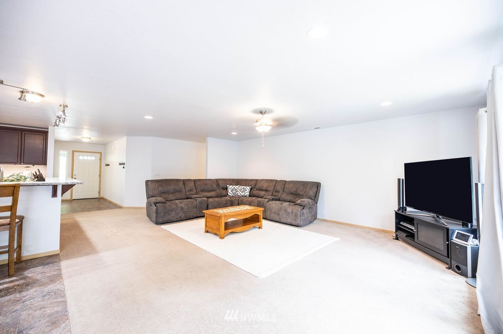 932 Mason Benson Road East Grapeview, WA 98546 - Photo 6 of 37 Gallery Image 6