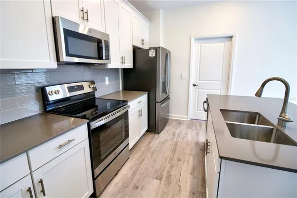 $2,700 | 11425 Listening Drive, Orlando, FL 32832