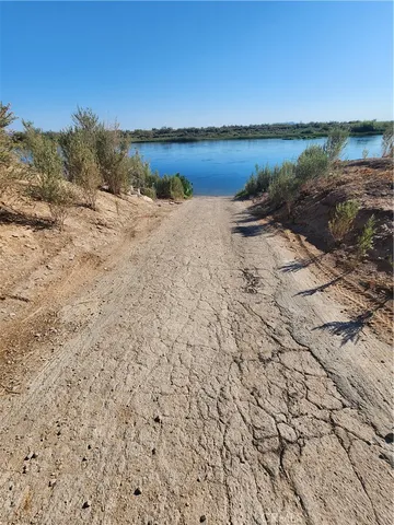 $130,000 | 36500 Highway 95, Unit H2, Blythe, CA 92225