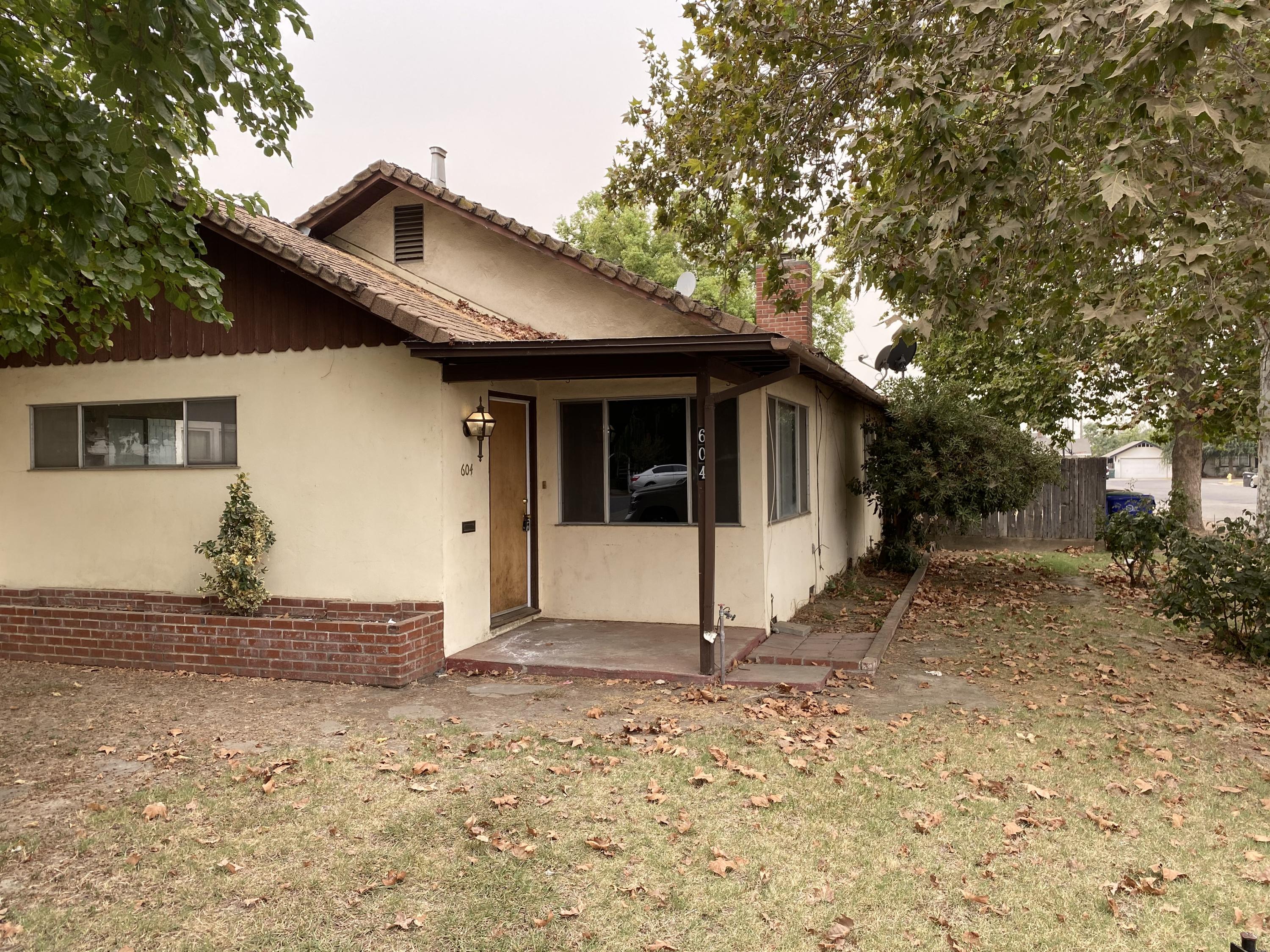 604 South D Street Exeter, CA 93221 - Photo 16 of 16 IMG_7077