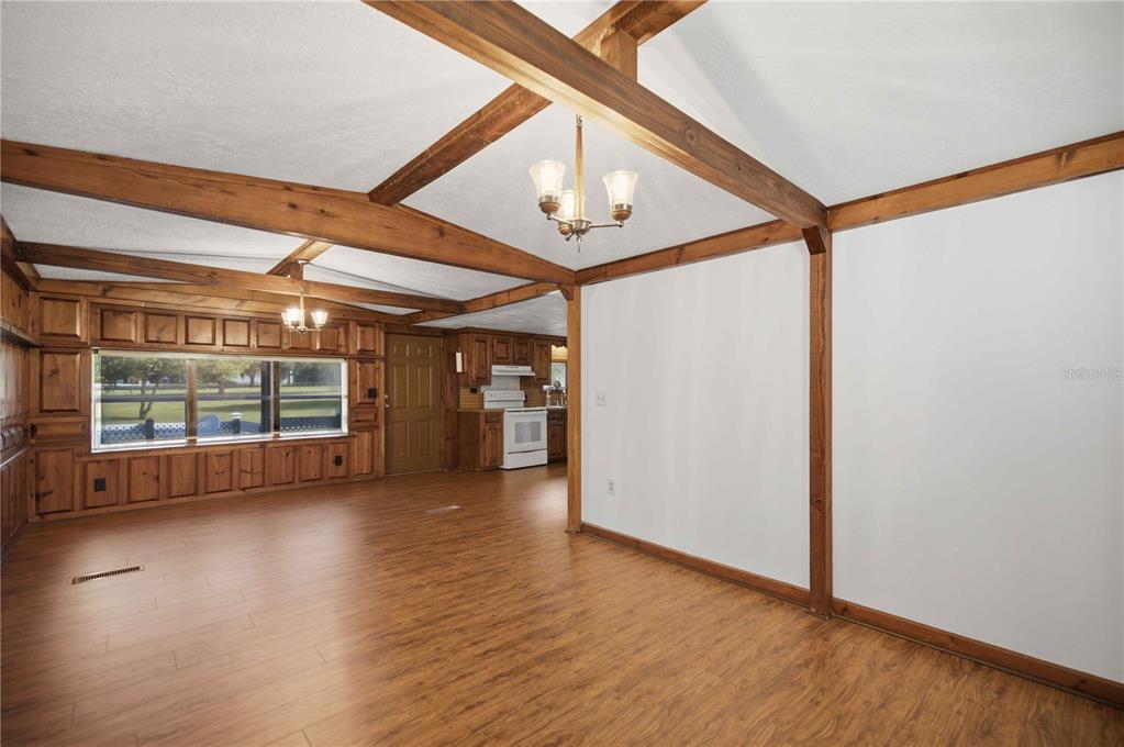 4950 Southeast 112th Street Road Belleview, FL 34420 - Photo 13 of 32