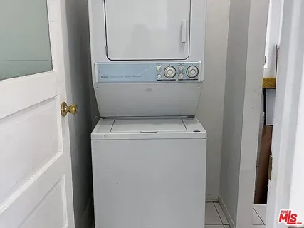 $3,500 | 755 North Kenmore Avenue, Los Angeles, CA 90029