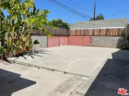 $3,500 | 755 North Kenmore Avenue, Los Angeles, CA 90029