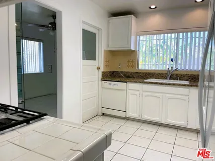 $3,500 | 755 North Kenmore Avenue, Los Angeles, CA 90029