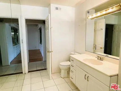 $3,500 | 755 North Kenmore Avenue, Los Angeles, CA 90029