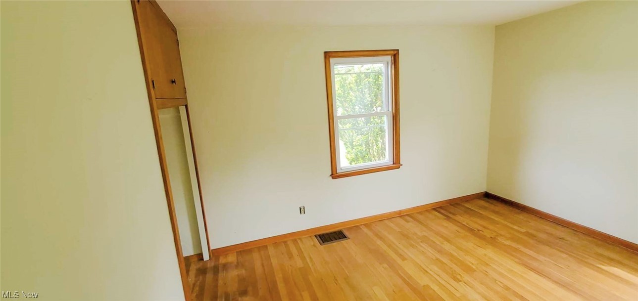 13521 Diagonal Road Lagrange, OH 44050 - Photo 11 of 19