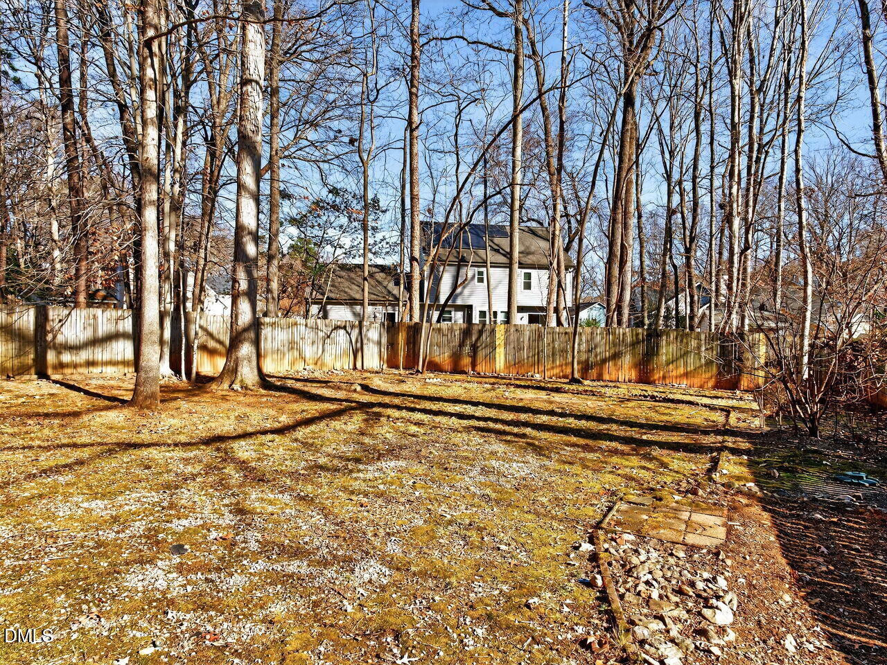 9404 Dominion Boulevard Raleigh, NC 27617 - Photo 28 of 30 028-1280x960-backyard