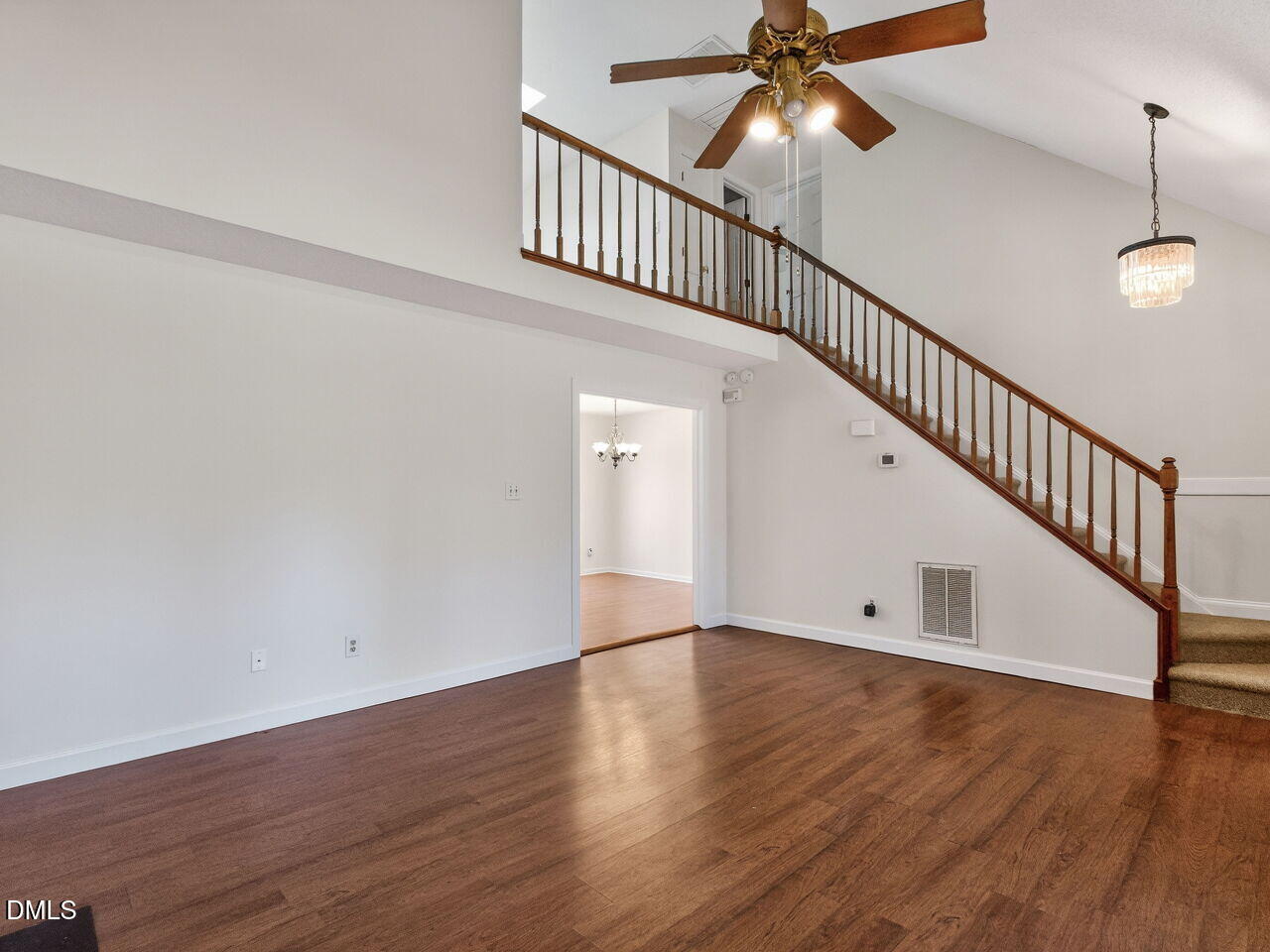 9404 Dominion Boulevard Raleigh, NC 27617 - Photo 9 of 30 009-1280x960-family-room